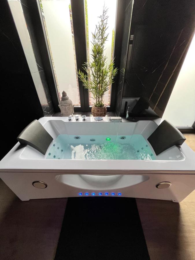L'Heure De La Detente Spa Privatif Борен Экстерьер фото